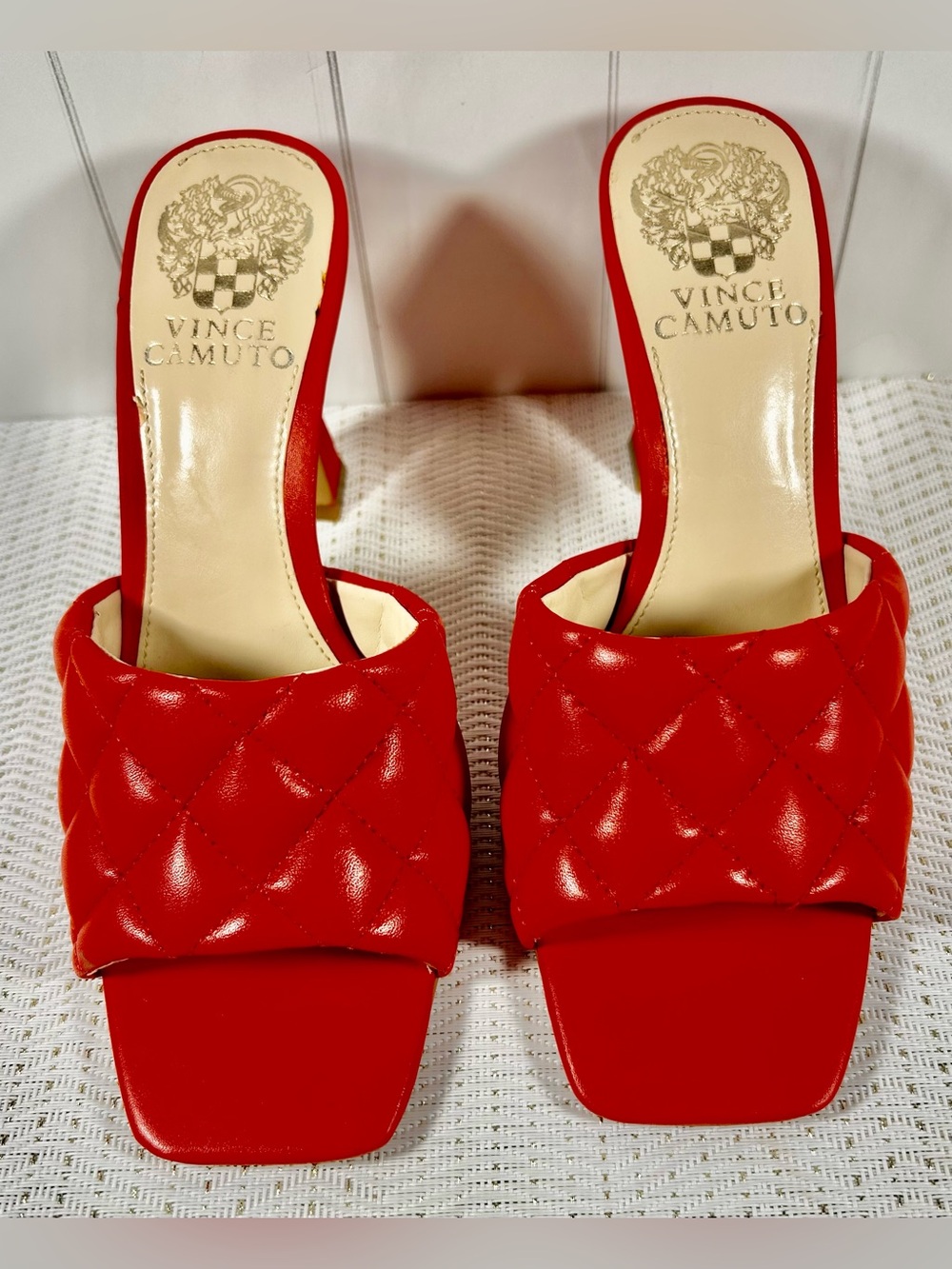 Vince Camuto Red Quilted Slide Mules NEW size 6/36.5